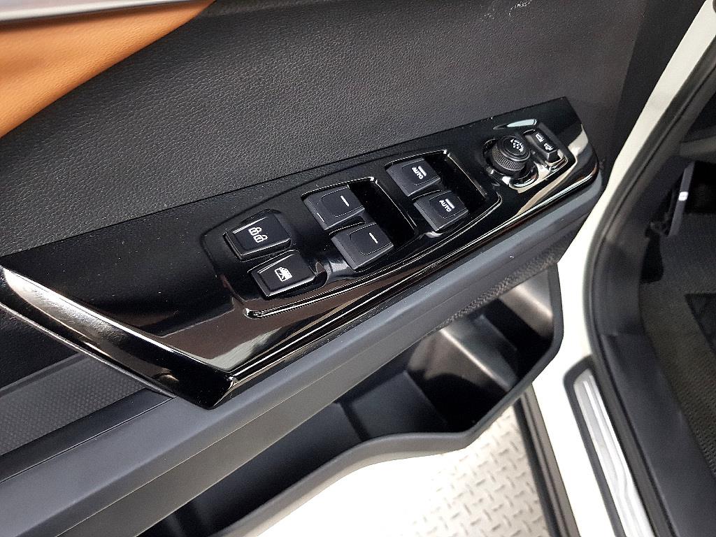 Ssangyong Torres - Vista 10