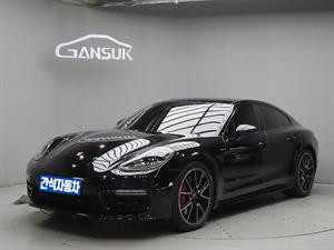 Porsche Panamera - Vista 4