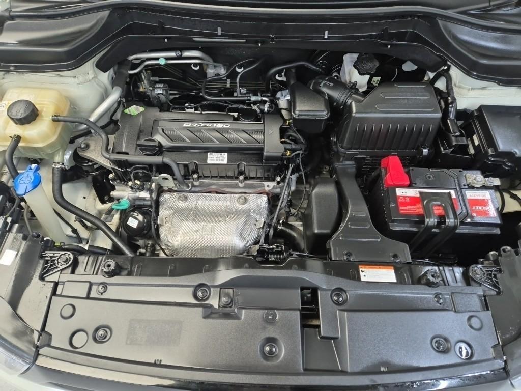 Ssangyong Tivoli - Vista 5