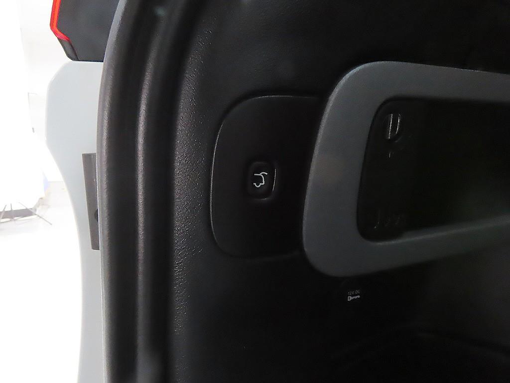 Jeep Cherokee 2015 Blanco - Importación desde Corea - HF Imports Iquique - Foto 10