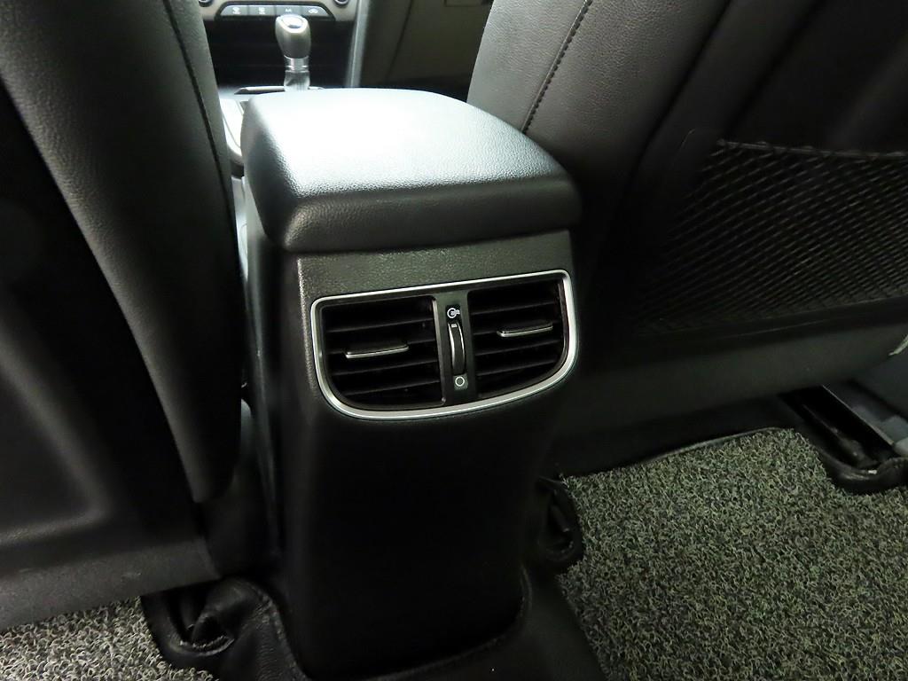 HYUNDAI Avante 2016 Negro - Importación desde Corea - HF Imports Iquique - Foto 16