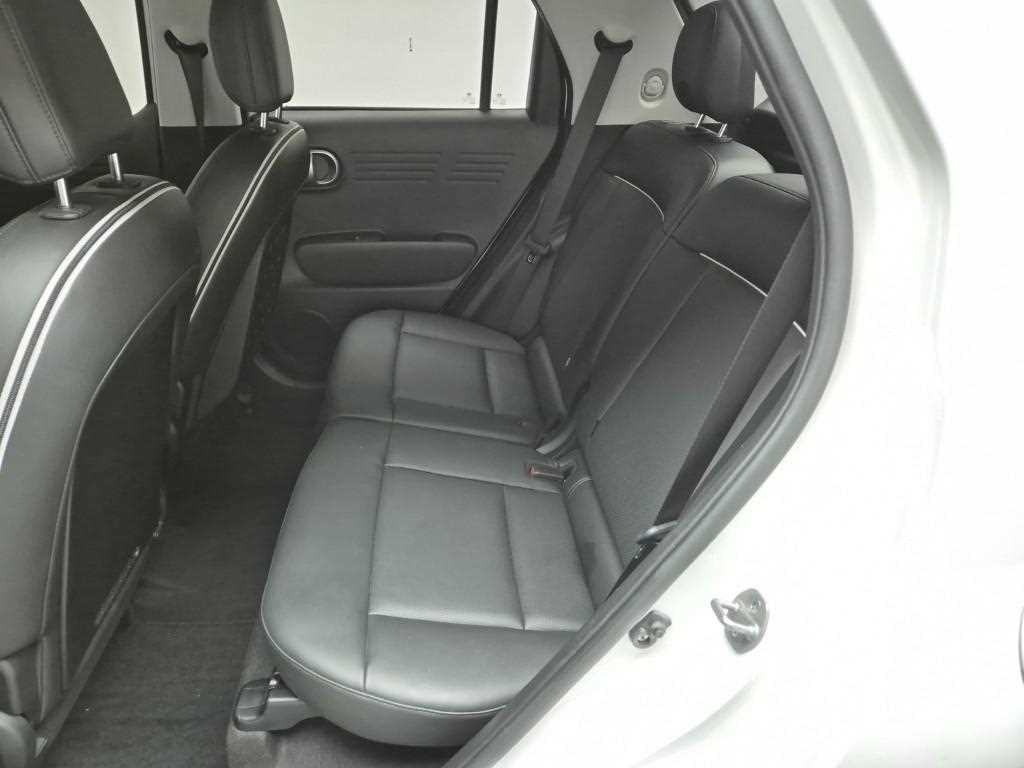 HYUNDAI Casper - Vista 12