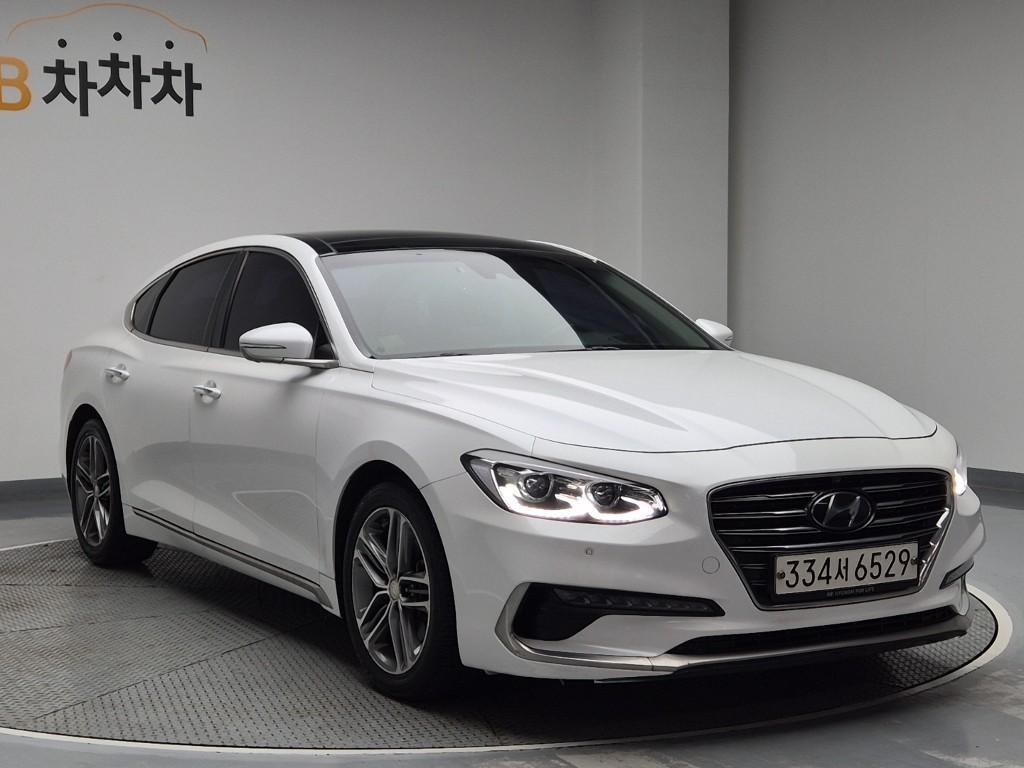 HYUNDAI Grandeur - Vista 4