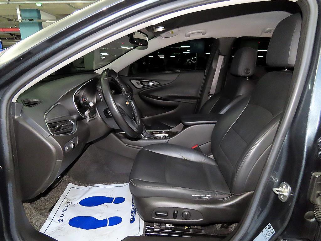 Chevrolet Malibu - Vista 6