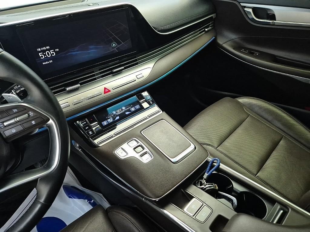 HYUNDAI Grandeur - Vista 10