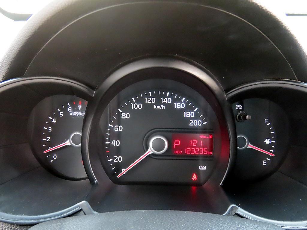 KIA Morning - Vista 9