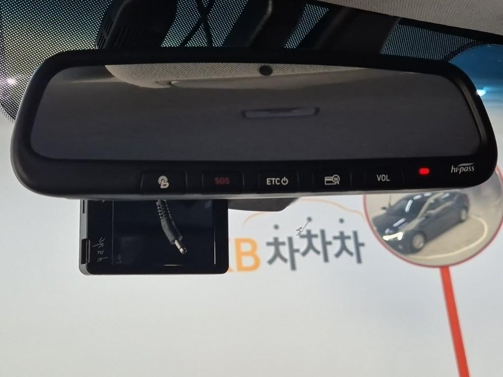 HYUNDAI Avante 2019 Negro - Importación desde Corea - HF Imports Iquique - Foto 15