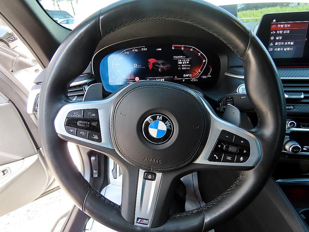 BMW 5 Series - Vista 8