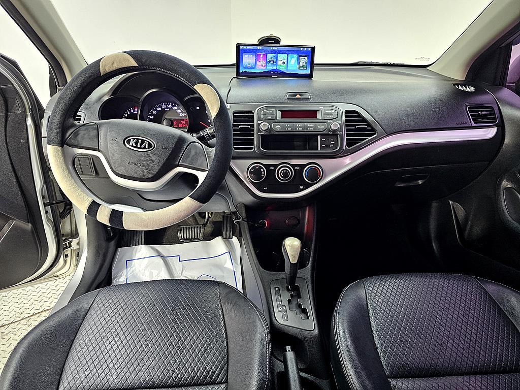 KIA Morning - Vista 5