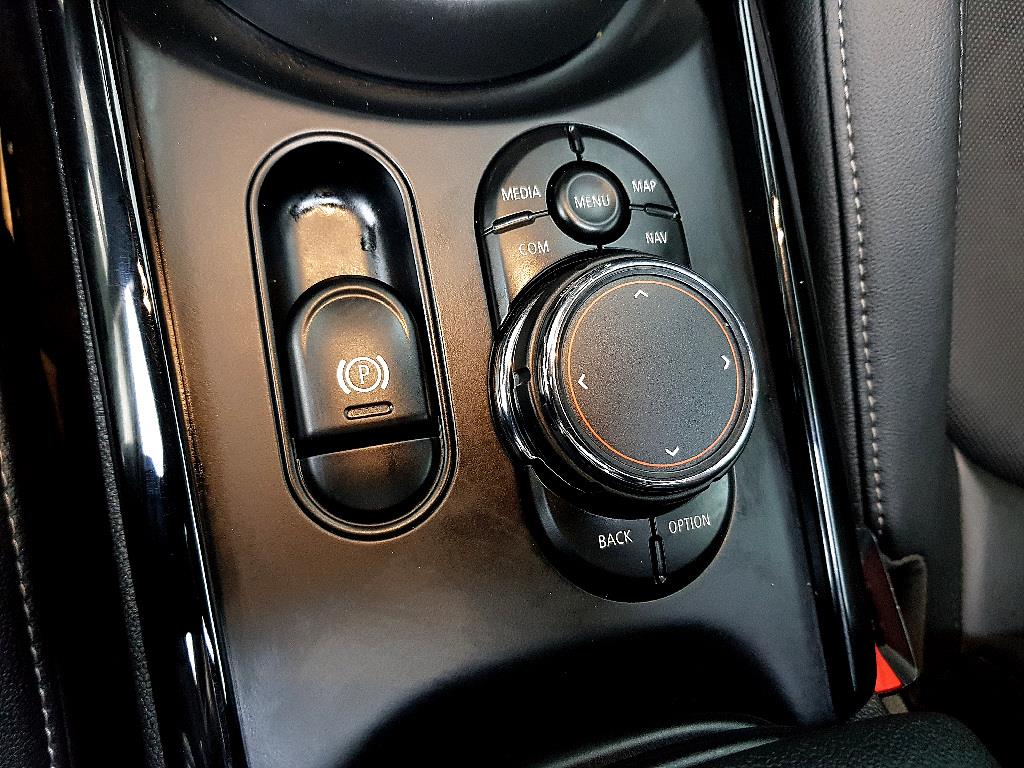 Mini Clubman 2018 Café - Importación desde Corea - HF Imports Iquique - Foto 14