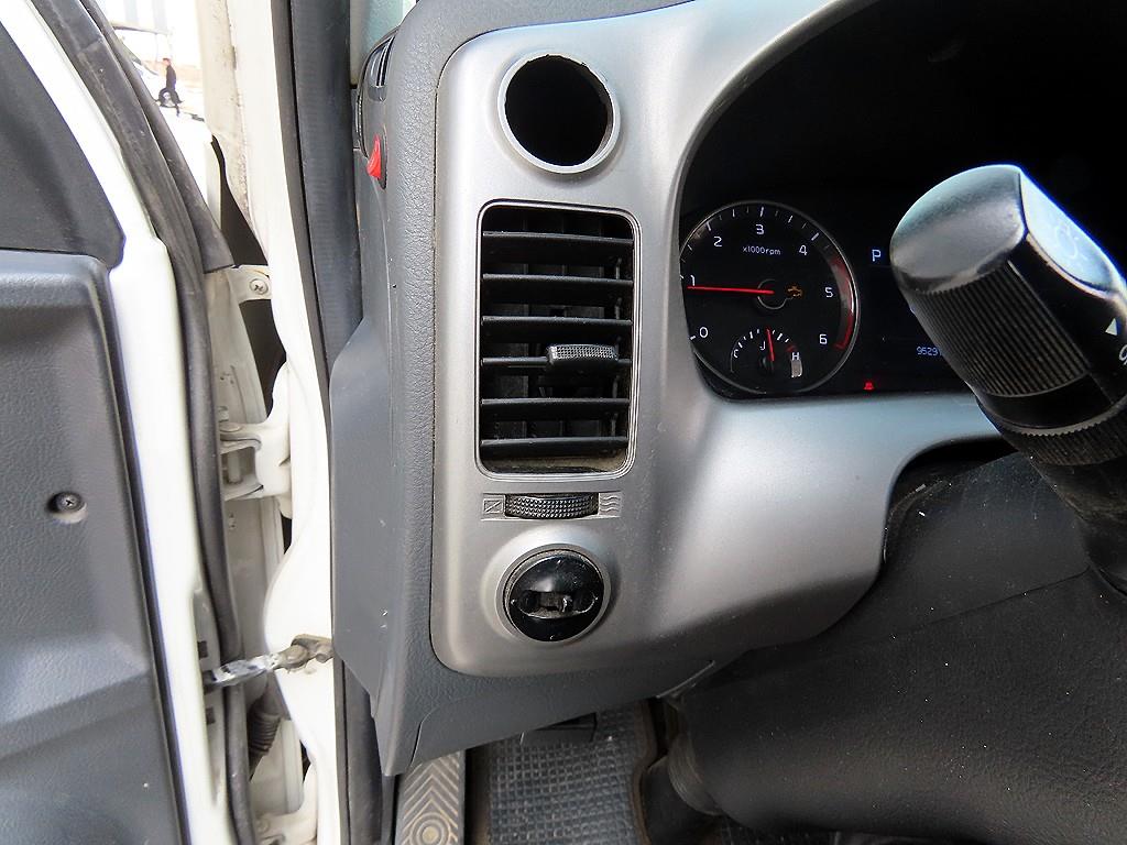 Small Truck Normal Box(High Deck) 2020 Blanco - Importación desde Corea - HF Imports Iquique - Foto 13