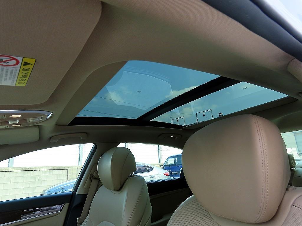 Genesis G80 2019 Blanco - Importación desde Corea - HF Imports Iquique - Foto 17