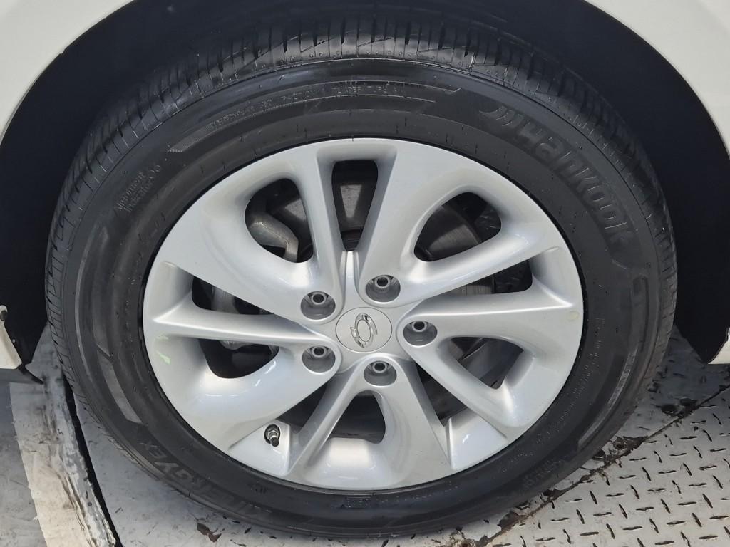 SAMSUNG SM3 2016 Blanco - Importación desde Corea - HF Imports Iquique - Foto 18