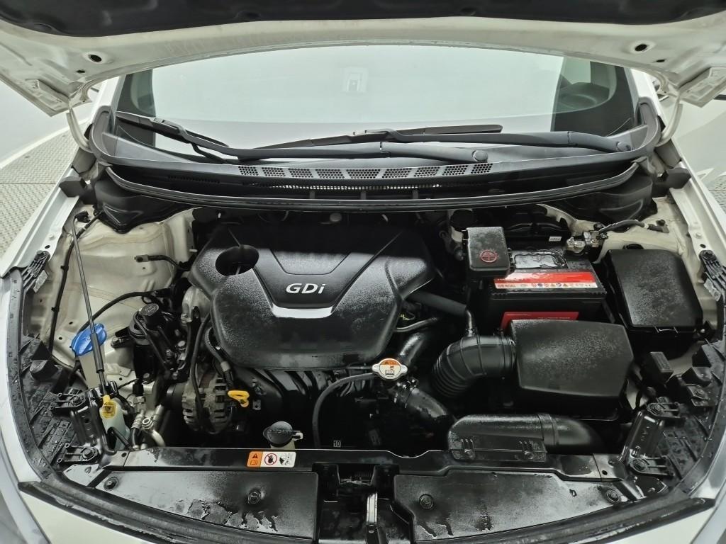 KIA K3 2013 Blanco - Importación desde Corea - HF Imports Iquique - Foto 19