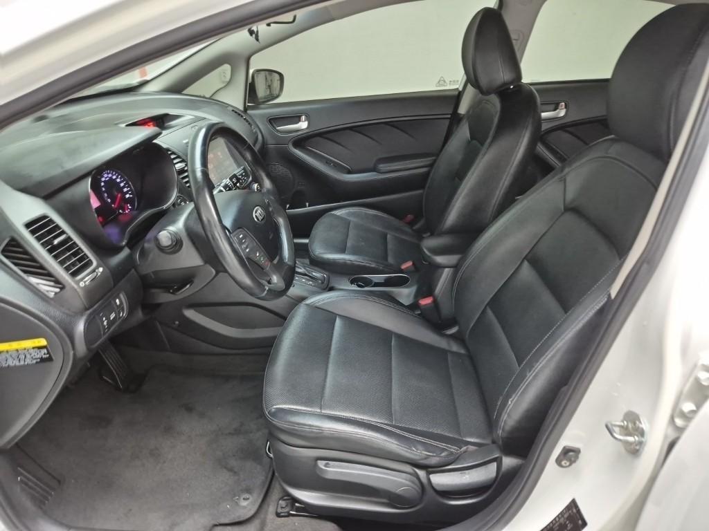 KIA K3 2013 Blanco - Importación desde Corea - HF Imports Iquique - Foto 15