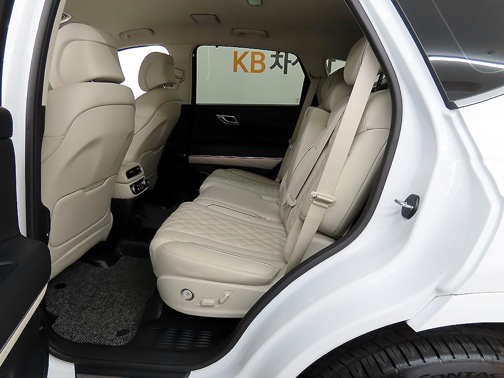 Genesis GV80 - Vista 6