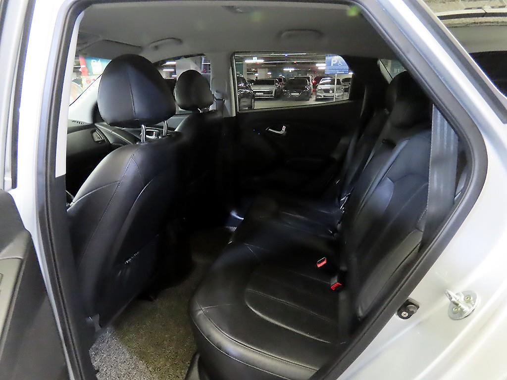 HYUNDAI Tucson - Vista 7