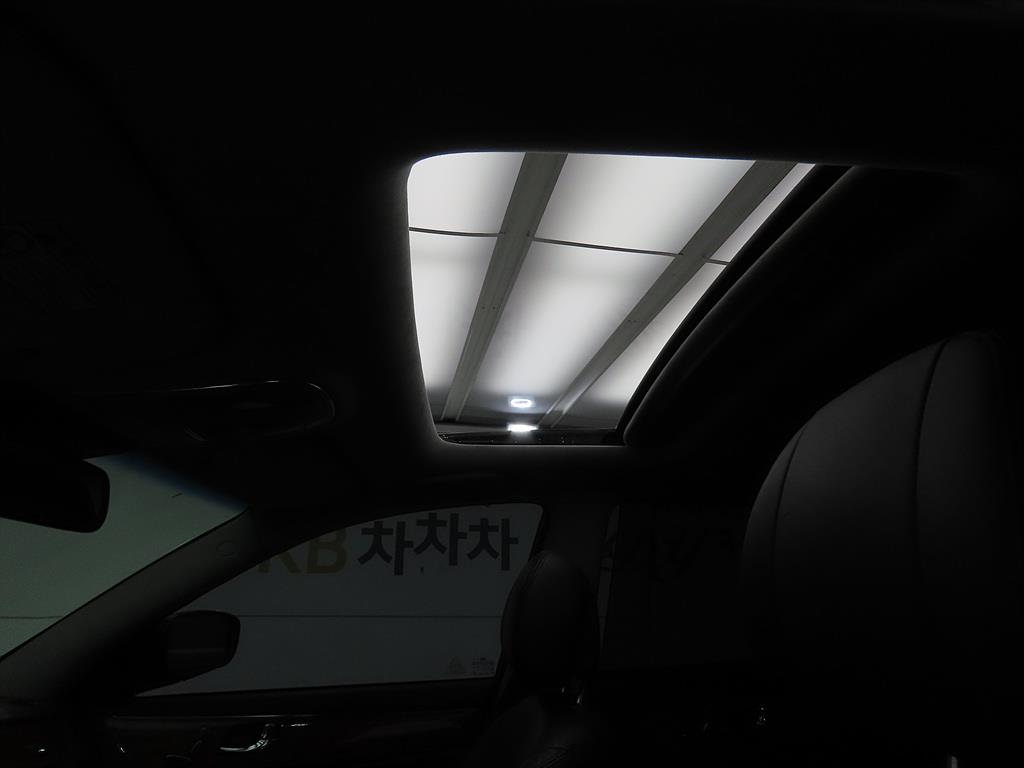 HYUNDAI Equus 2011 Negro - Importación desde Corea - HF Imports Iquique - Foto 18