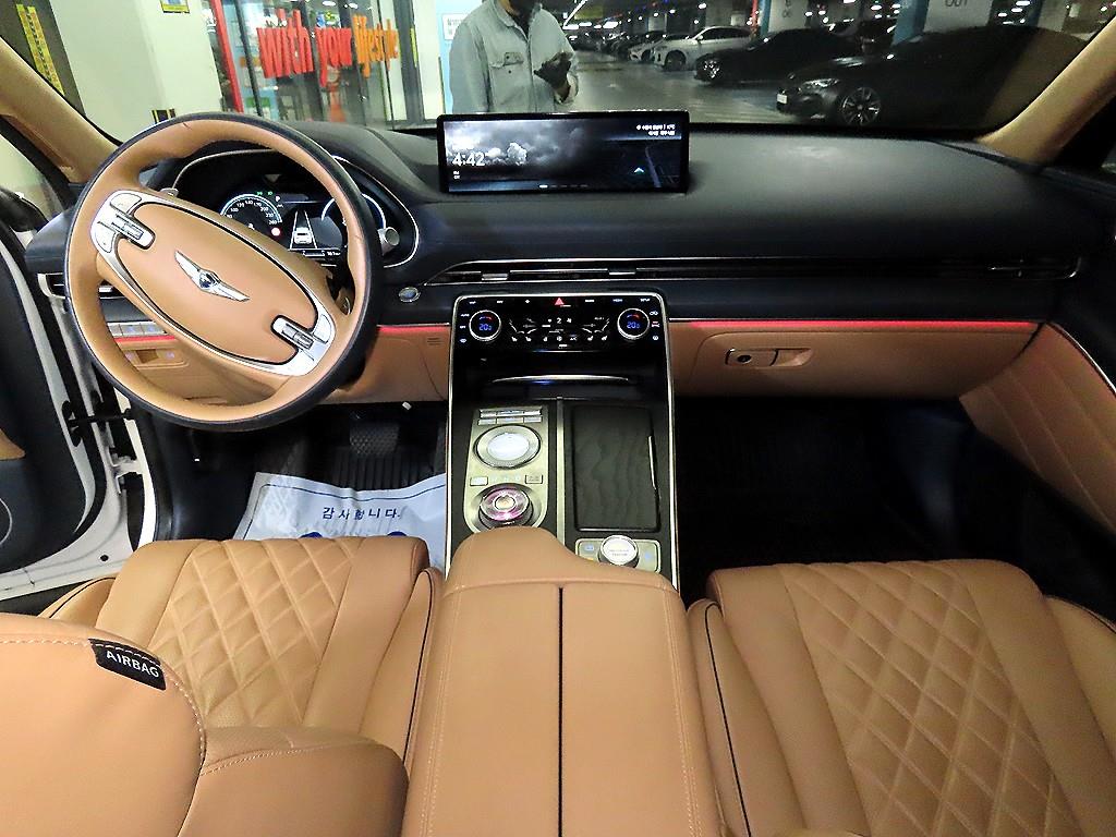 Genesis GV80 - Vista 10