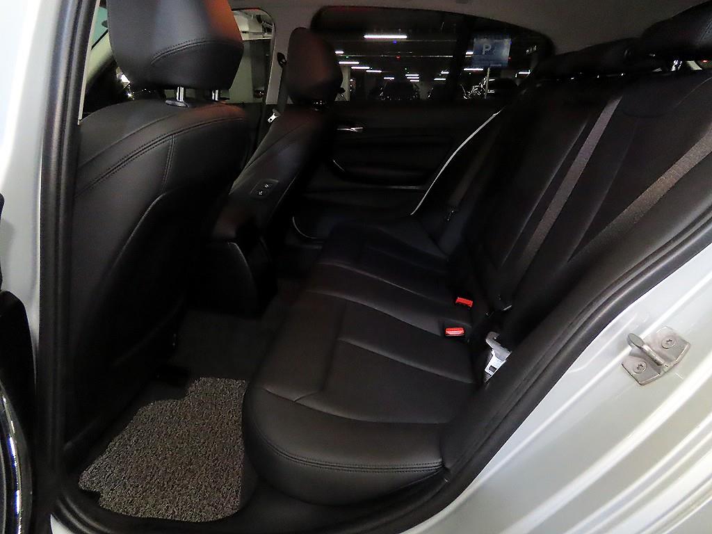 BMW 1 series - Vista 7