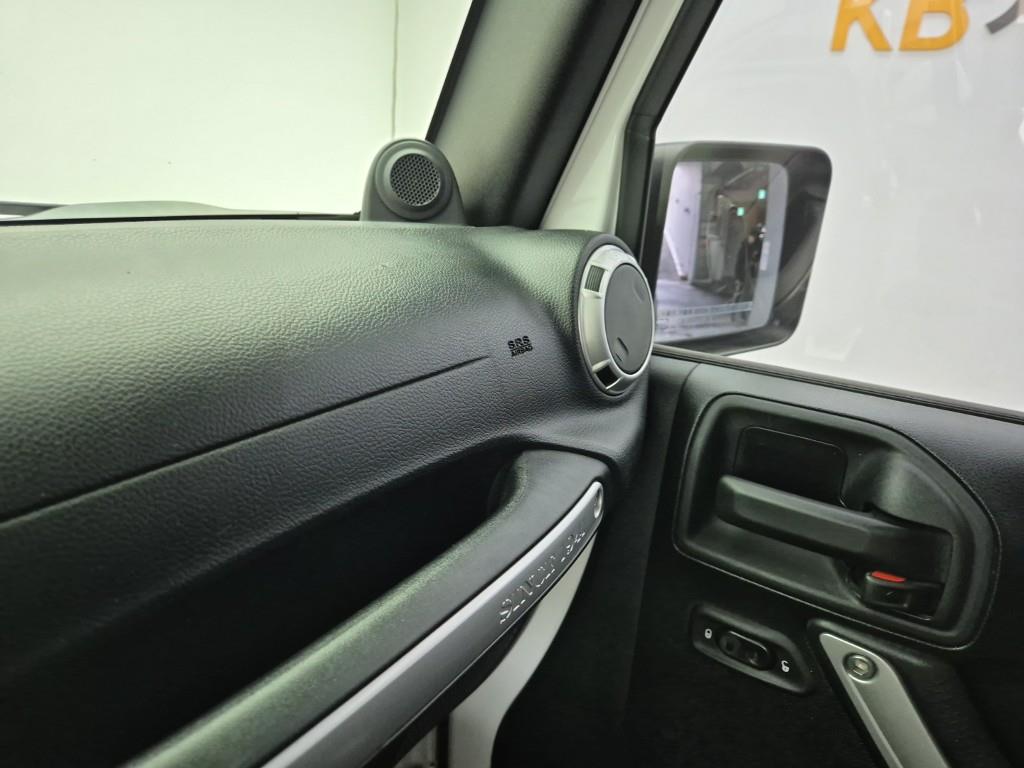 Jeep Wrangler 2014 Blanco - Importación desde Corea - HF Imports Iquique - Foto 16