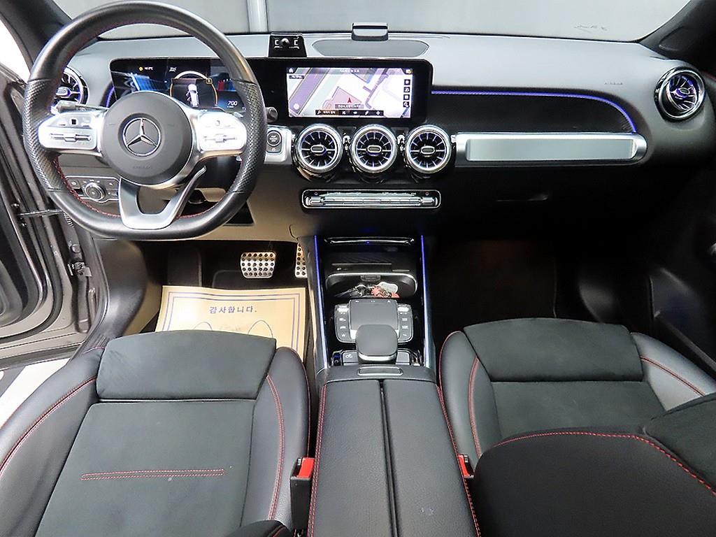 Mercedes Benz GLB Class - Vista 7