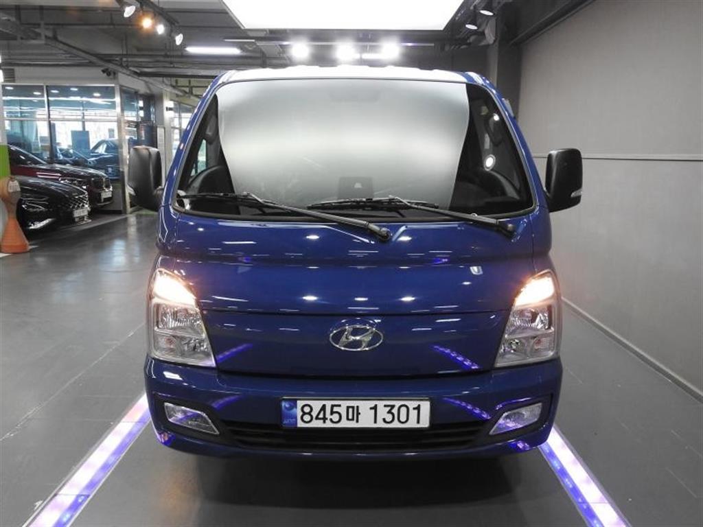 Small Truck Cargo (small) 2023