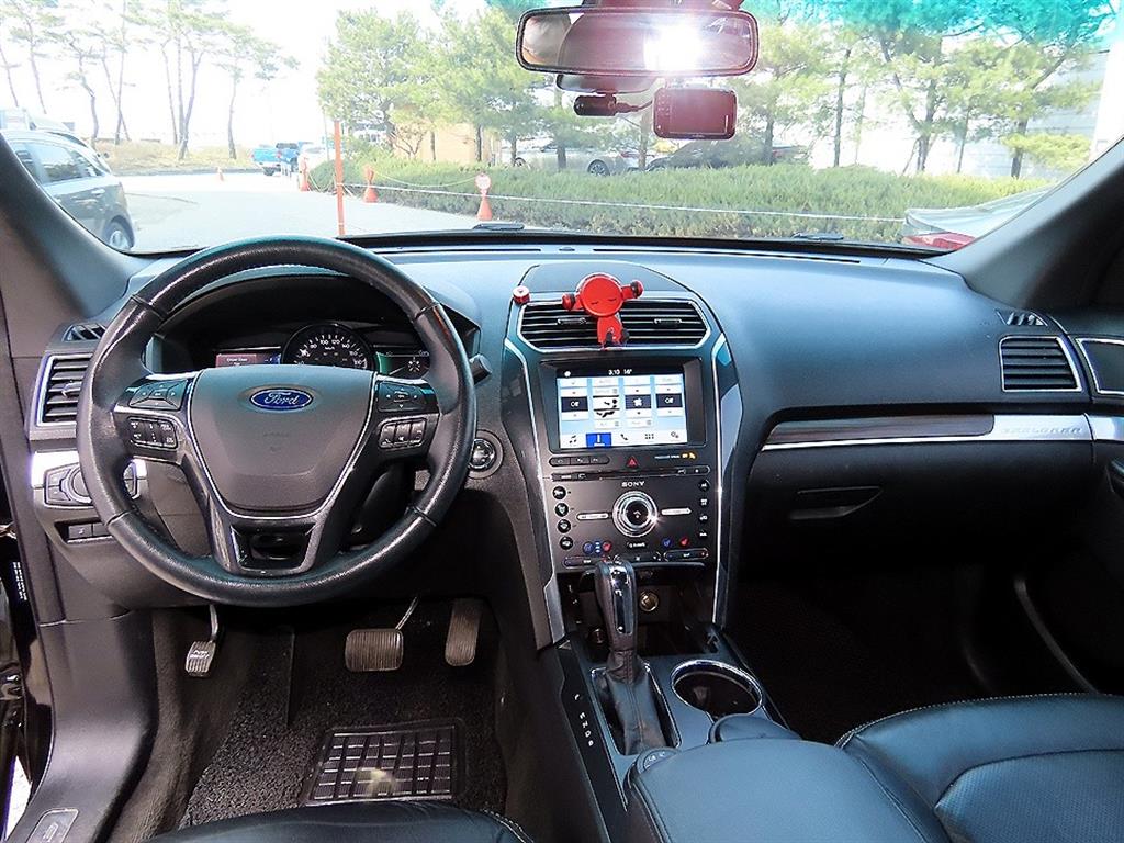 Ford Explorer - Vista 7