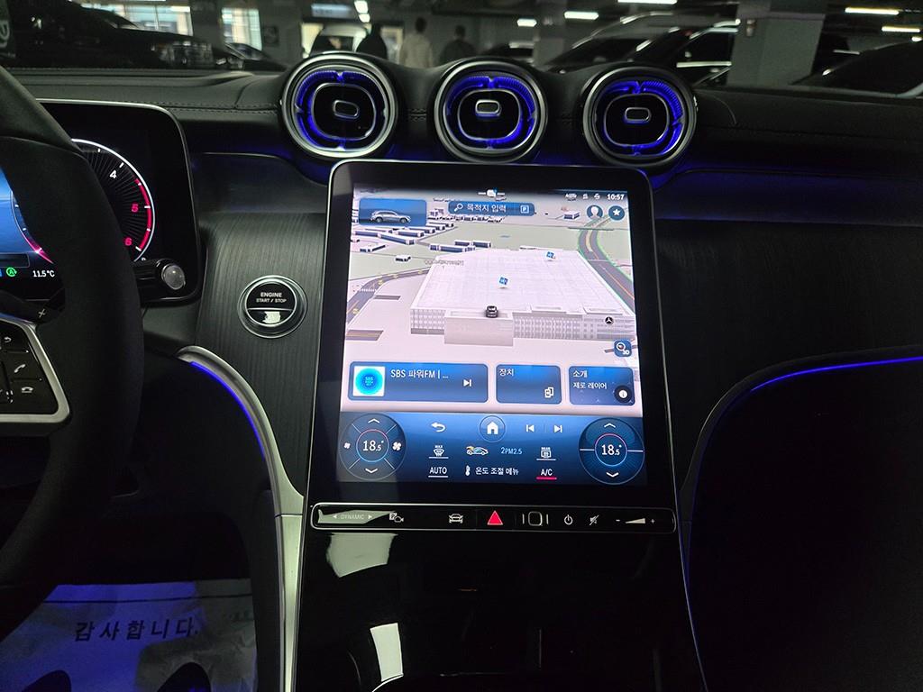 Mercedes Benz GLC Class - Vista 9