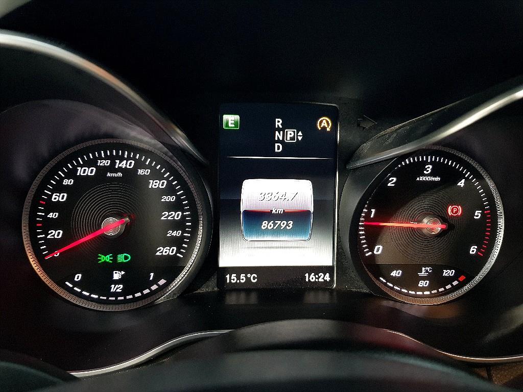 Mercedes Benz C Class - Vista 7