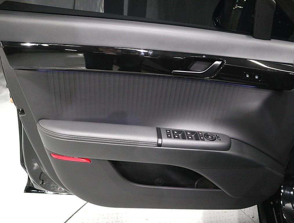 HYUNDAI Grandeur - Vista 8