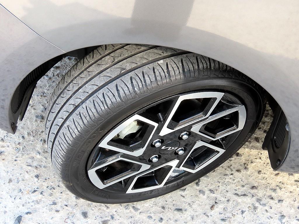 KIA Ray 2023 Gris - Importación desde Corea - HF Imports Iquique - Foto 20