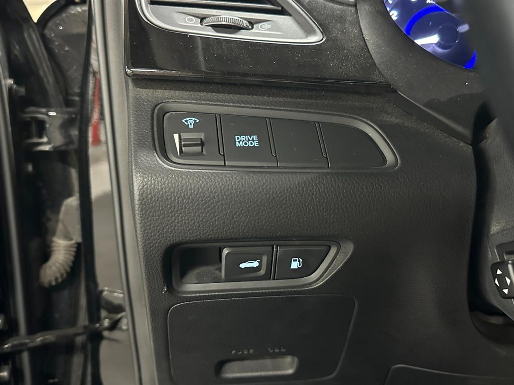 HYUNDAI Grandeur - Vista 9