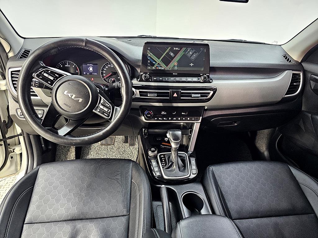 KIA Seltos - Vista 5