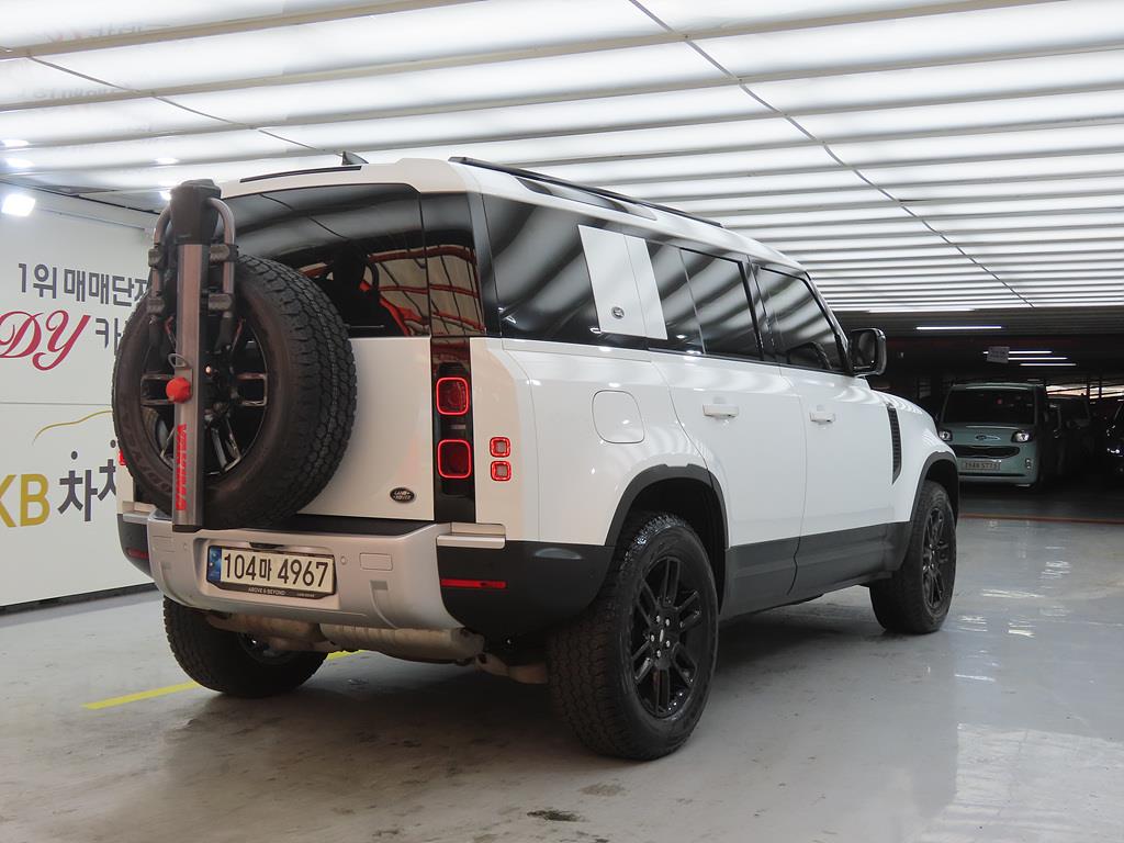 Land Rover Defender - Vista 4