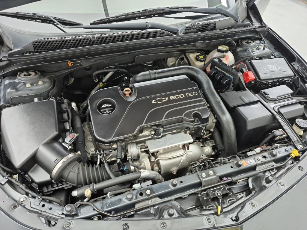 Chevrolet Malibu - Vista 6