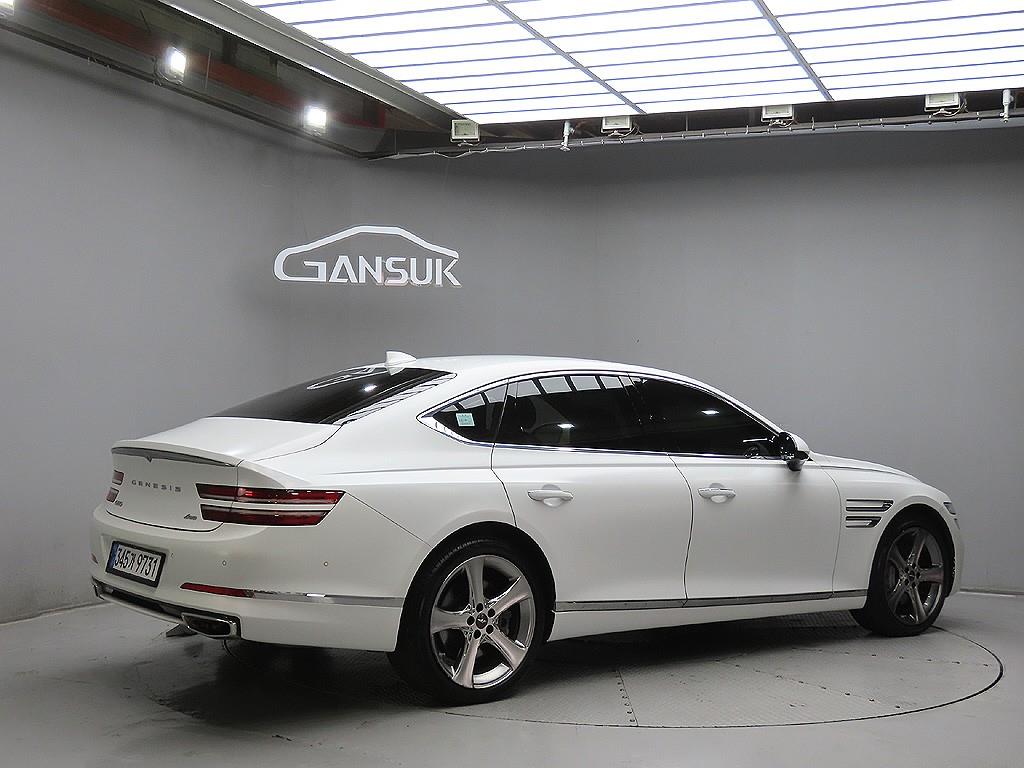 Genesis G80 - Vista 7