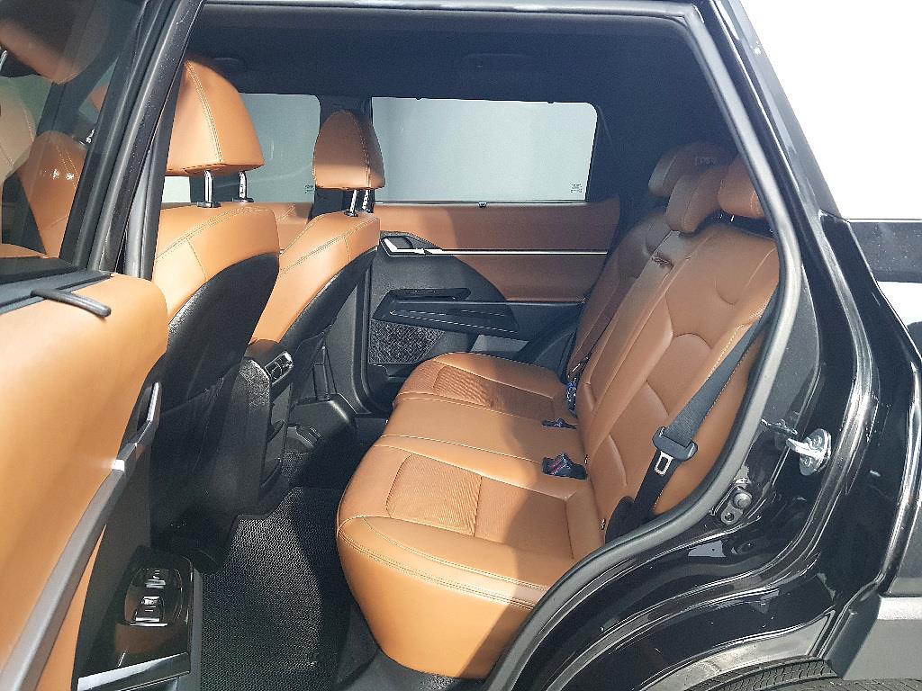 Ssangyong Torres - Vista 9