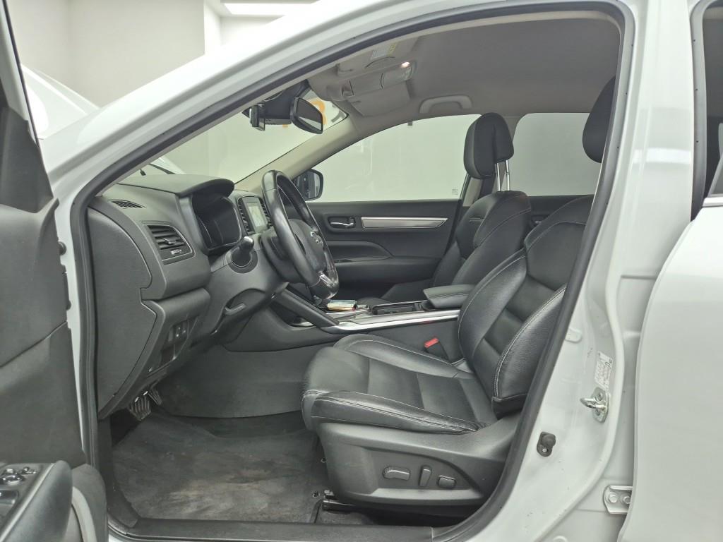 SAMSUNG QM6 - Vista 11