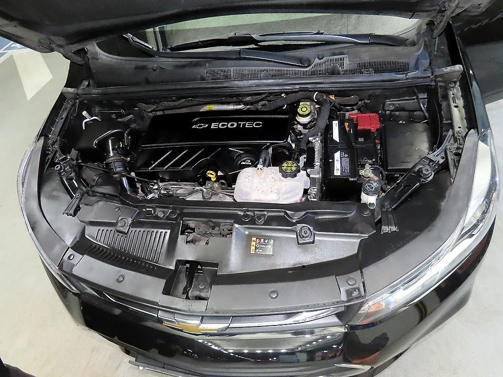 Chevrolet Trax 2017 Negro - Importación desde Corea - HF Imports Iquique - Foto 17