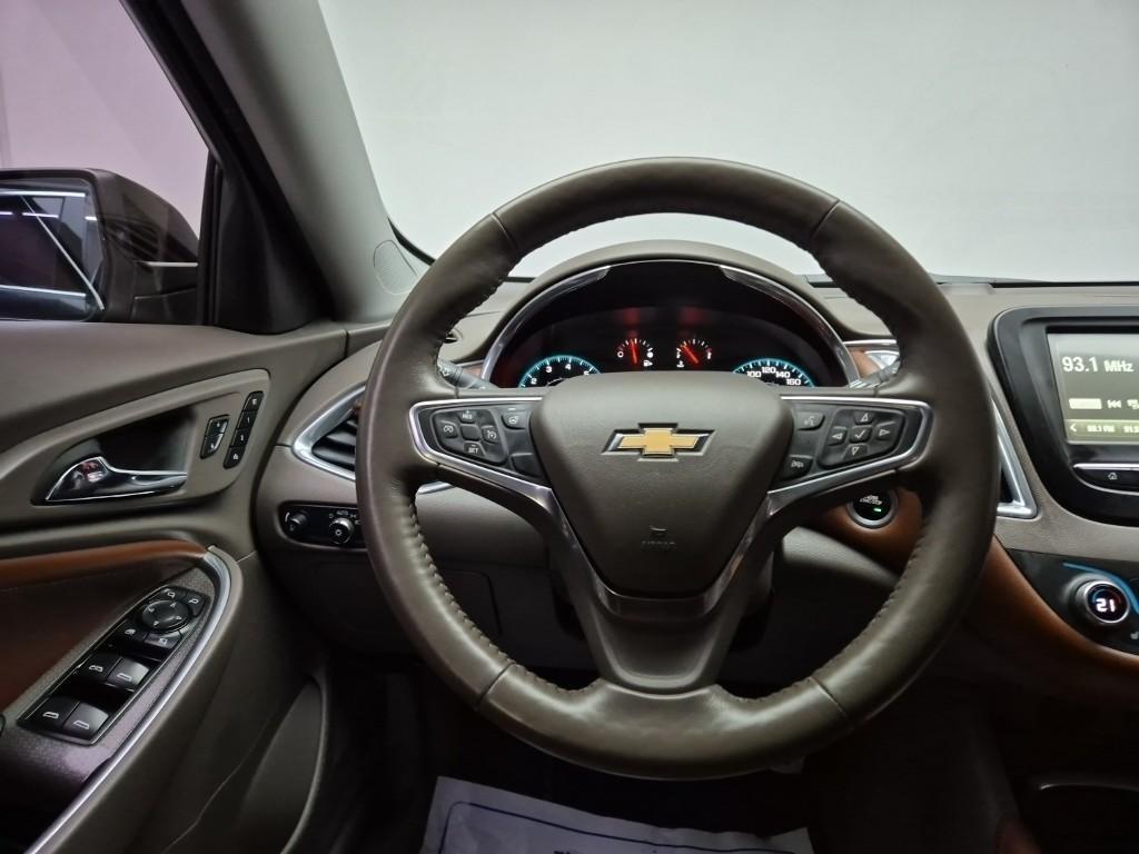 Chevrolet Malibu - Vista 9