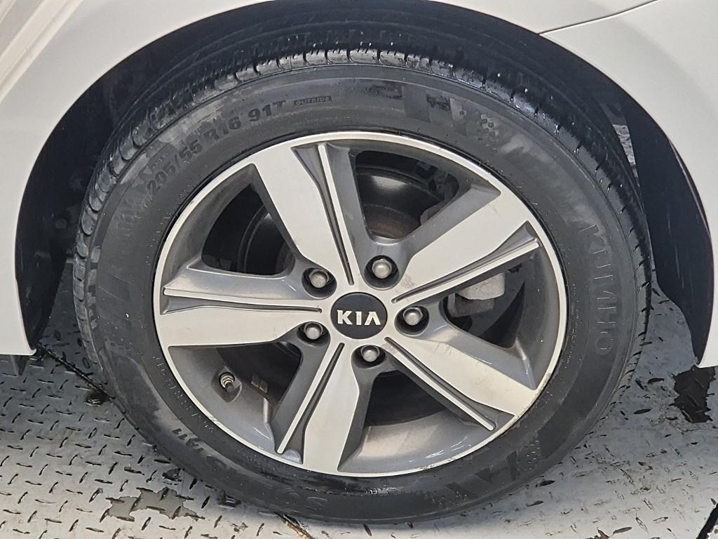 KIA K3 2018 Blanco - Importación desde Corea - HF Imports Iquique - Foto 20