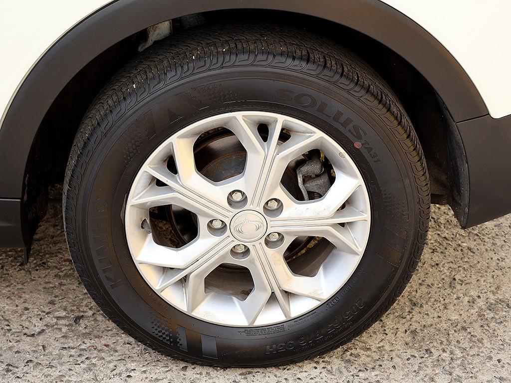 Ssangyong Tivoli 2024 Blanco - Importación desde Corea - HF Imports Iquique - Foto 11