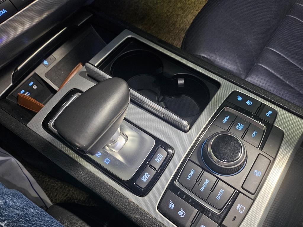 Genesis G80 - Vista 12