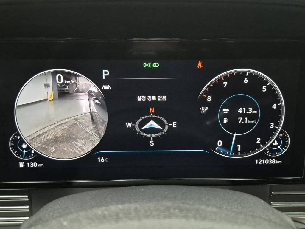 HYUNDAI Grandeur - Vista 7