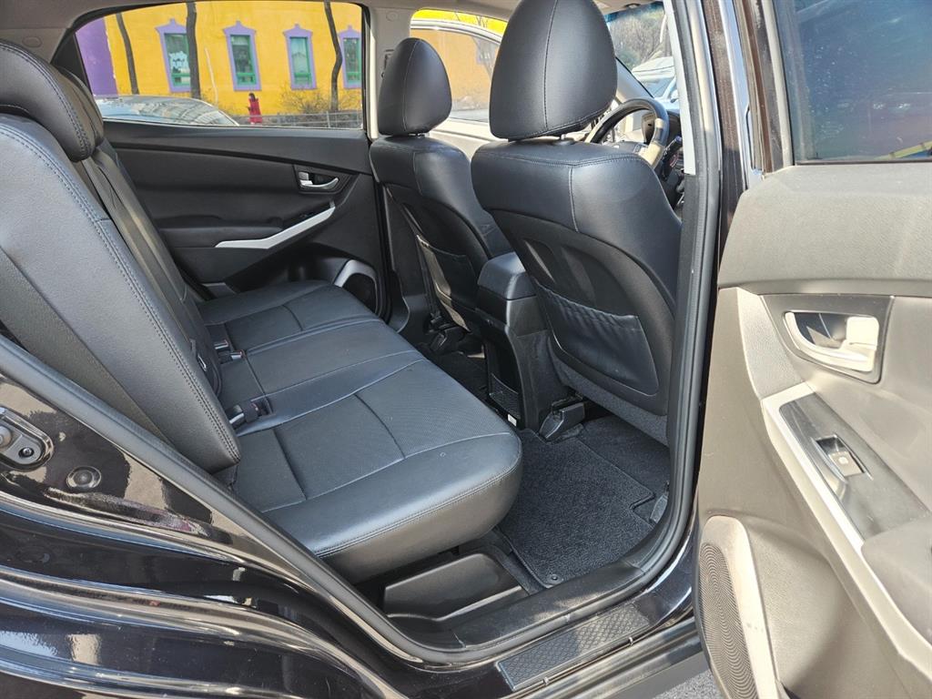 Ssangyong Korando 2016 Negro - Importación desde Corea - HF Imports Iquique - Foto 18