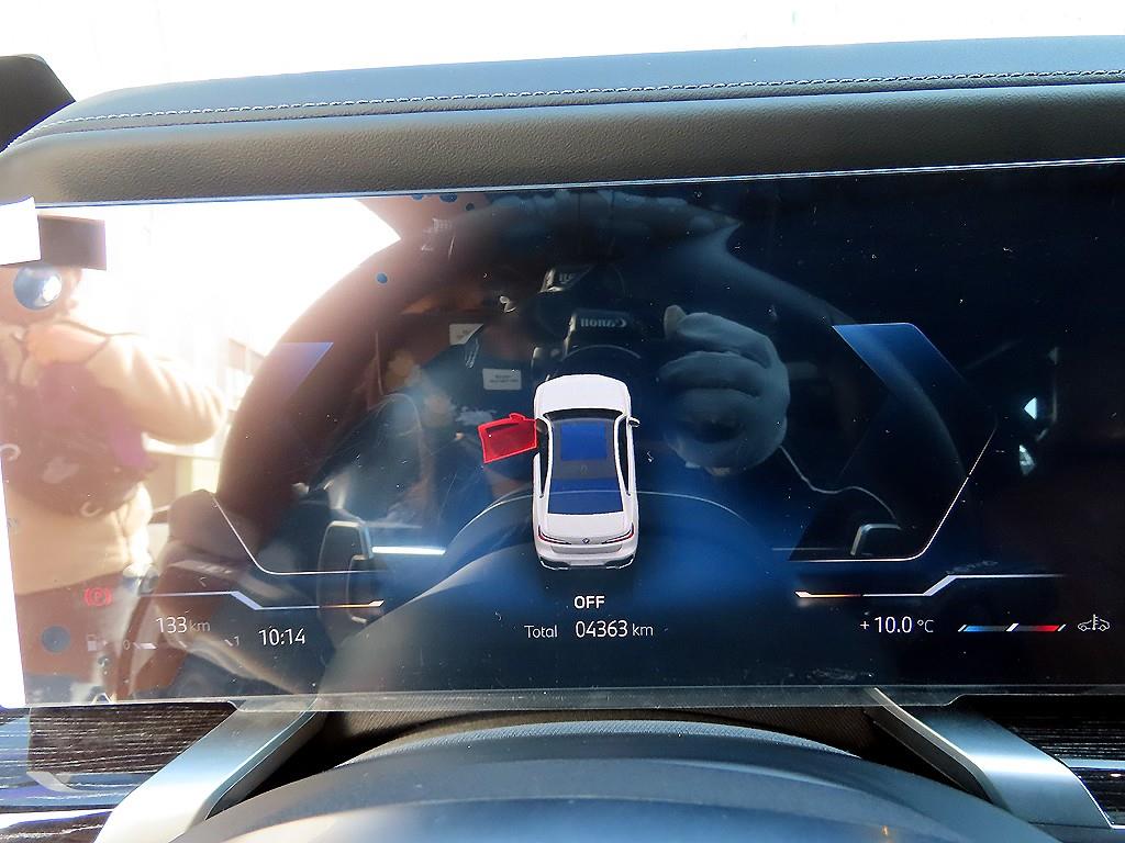 BMW 7 Series - Vista 9