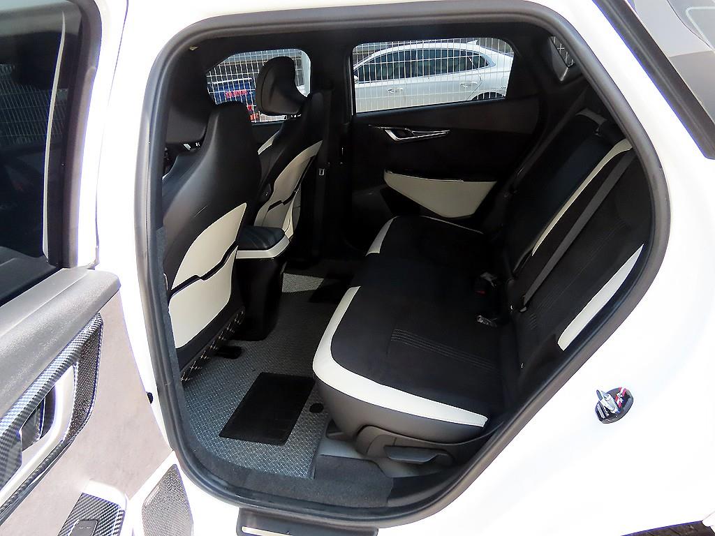 KIA EV6 - Vista 6