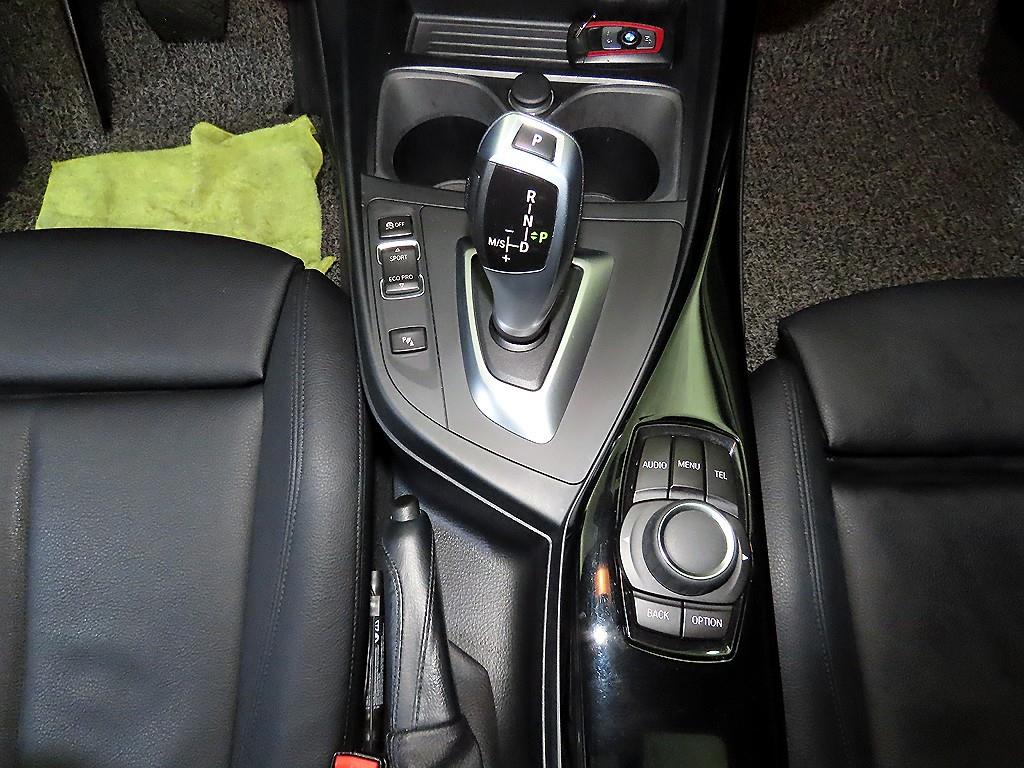 BMW 1 series - Vista 12