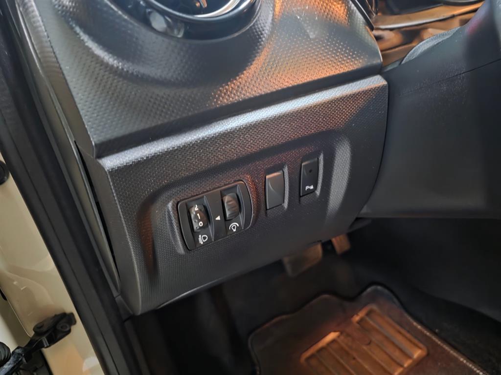 SAMSUNG QM3 - Vista 12